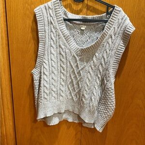 Old Navy Gray Cable Knit Sweater Vest
